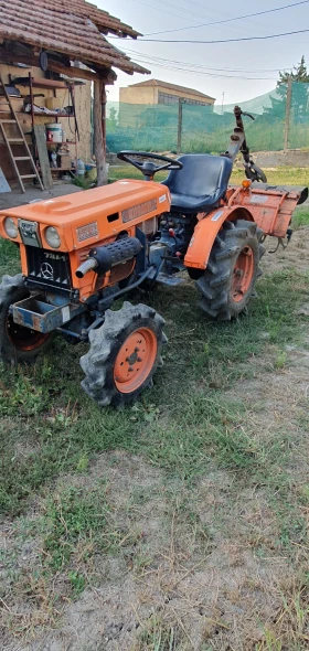 Трактор Kubota B5001, снимка 3