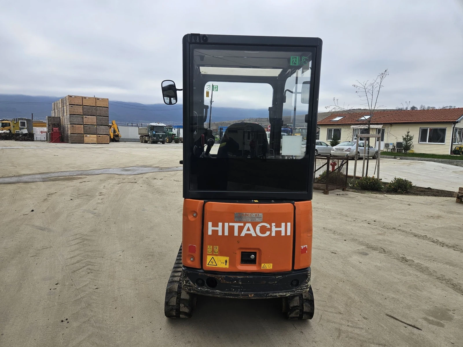 ����� Hitachi ZX19-5A CR | Mobile.bg � ����������� 9