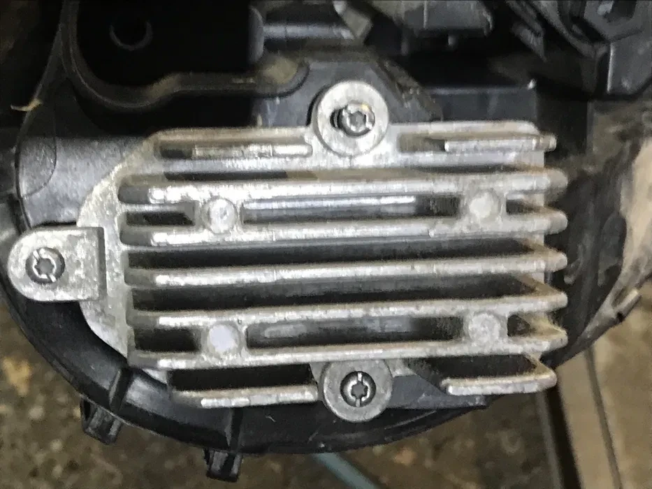 ������ ������ � ��� ����� �������� ����� � ��� ��� ���� ����� ������� | Mobile.bg � ����������� 6