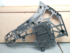 Водач, държач задна броня ляв Мерцедес ГЛЕ 450 3.0б (2)