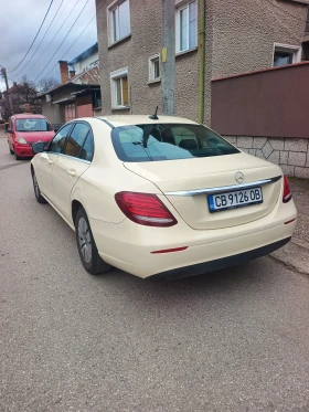 Mercedes-Benz E 200, снимка 6