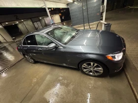 Mercedes-Benz C 300, снимка 3