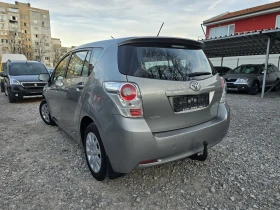 Toyota Corolla verso 2.0D4-D, снимка 3