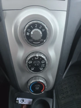 Toyota Yaris 1.3 АГУ/Климатик - 2700 € / 5280.74 лв. - 32758580 9