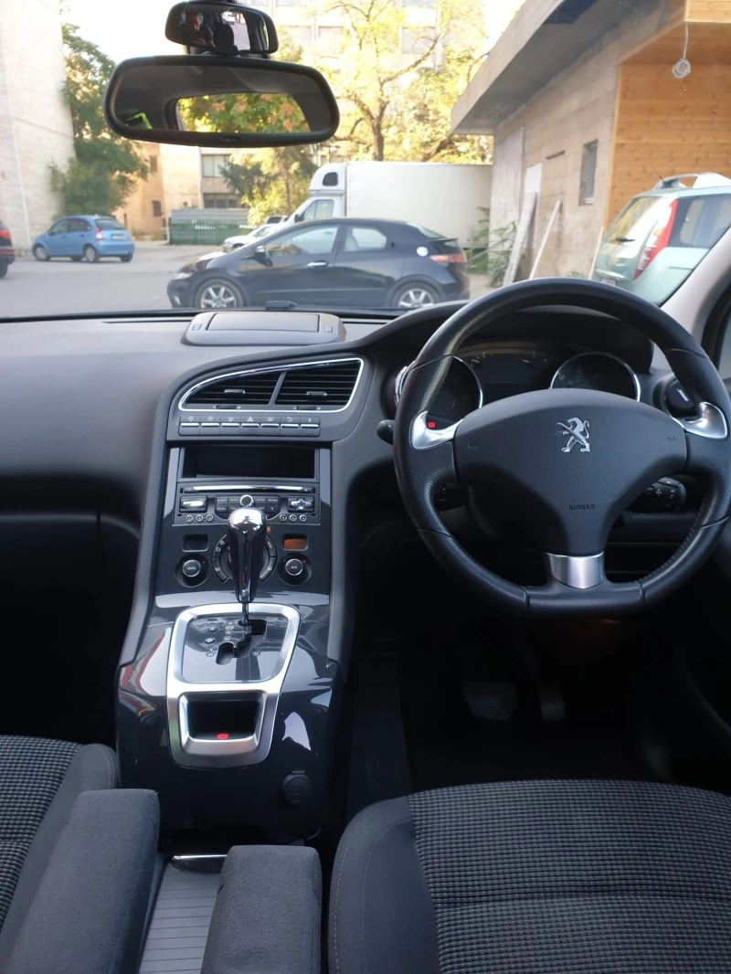 Peugeot 5008, снимка 6 - Автомобили и джипове - 46944784