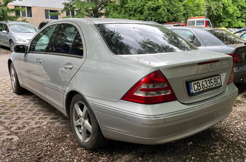 Mercedes-Benz C 200 LPG, снимка 3 - Автомобили и джипове - 45715551