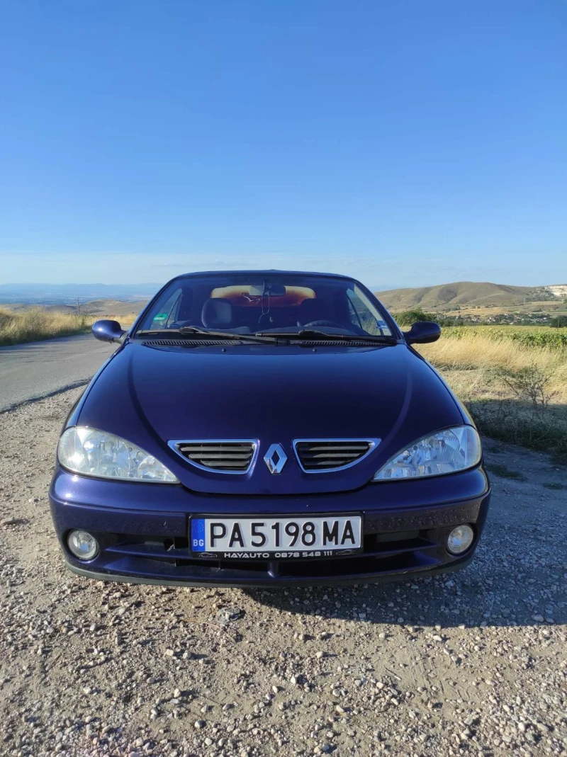 Renault Megane 1.6, снимка 10 - Автомобили и джипове - 47592297