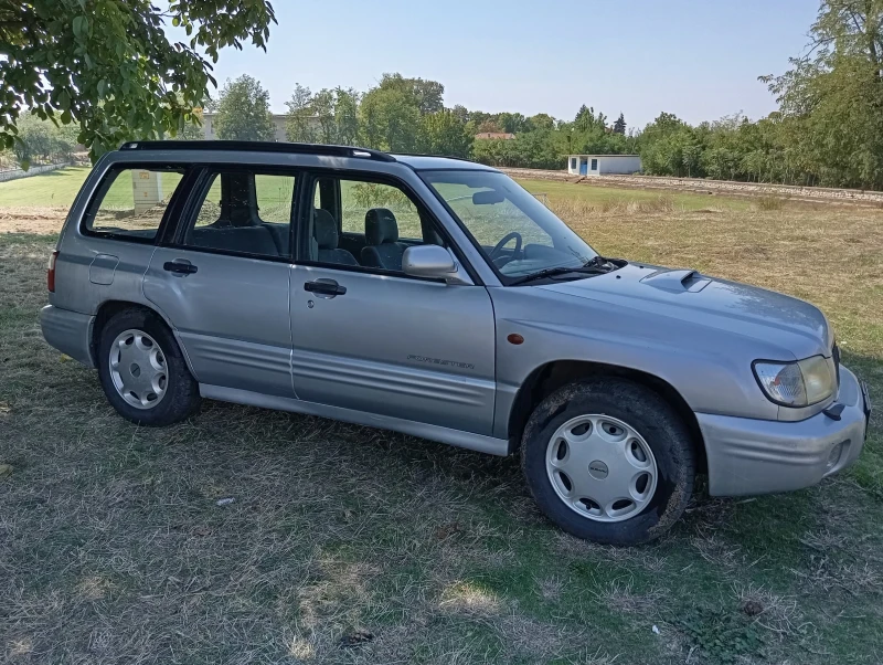 Subaru Forester 2.0 turbo 170, снимка 13 - Автомобили и джипове - 47477091