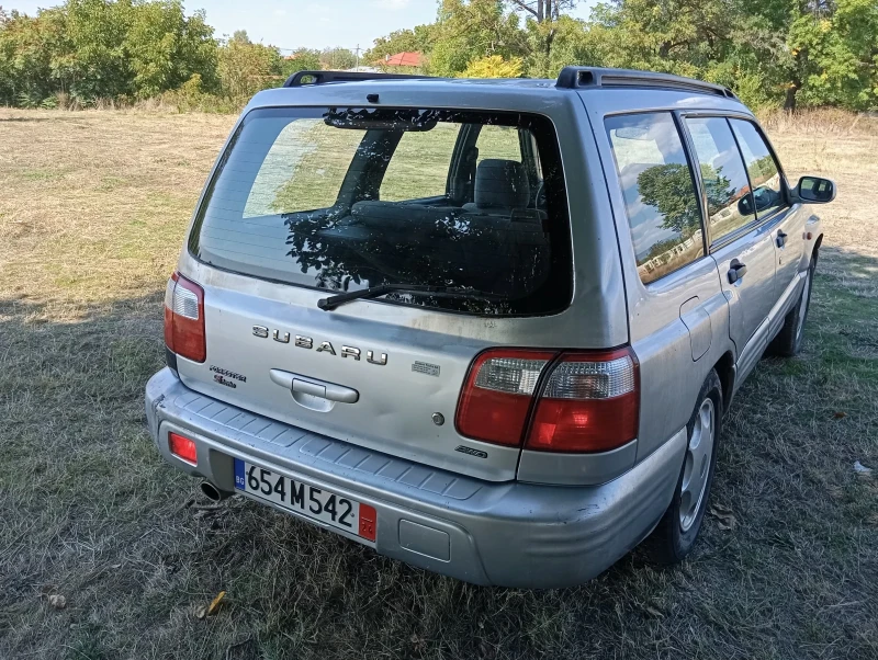 Subaru Forester 2.0 turbo 170, снимка 3 - Автомобили и джипове - 47477091