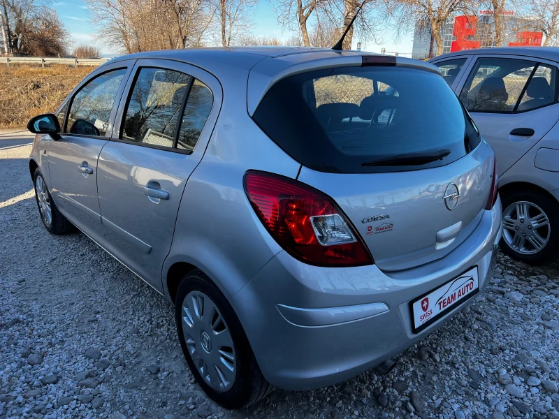 Opel Corsa 1.4I 163000KM SWISS, снимка 6 - Автомобили и джипове - 48392010