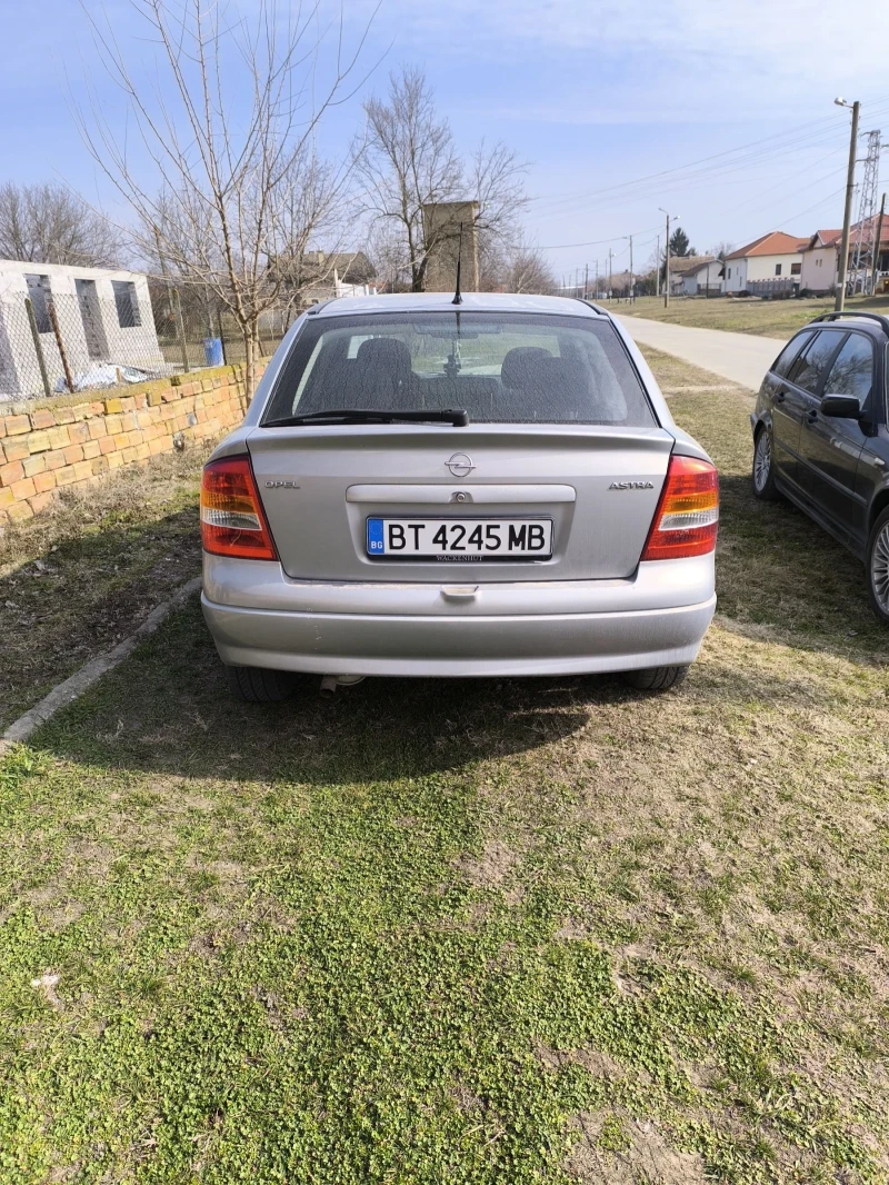 Opel Astra 1.6, снимка 3 - Автомобили и джипове - 49113165