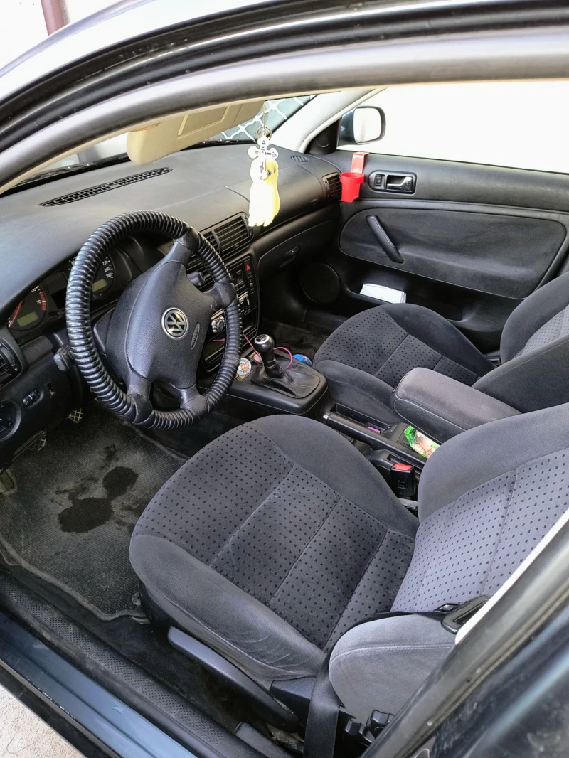 VW Passat, снимка 9 - Автомобили и джипове - 52859003