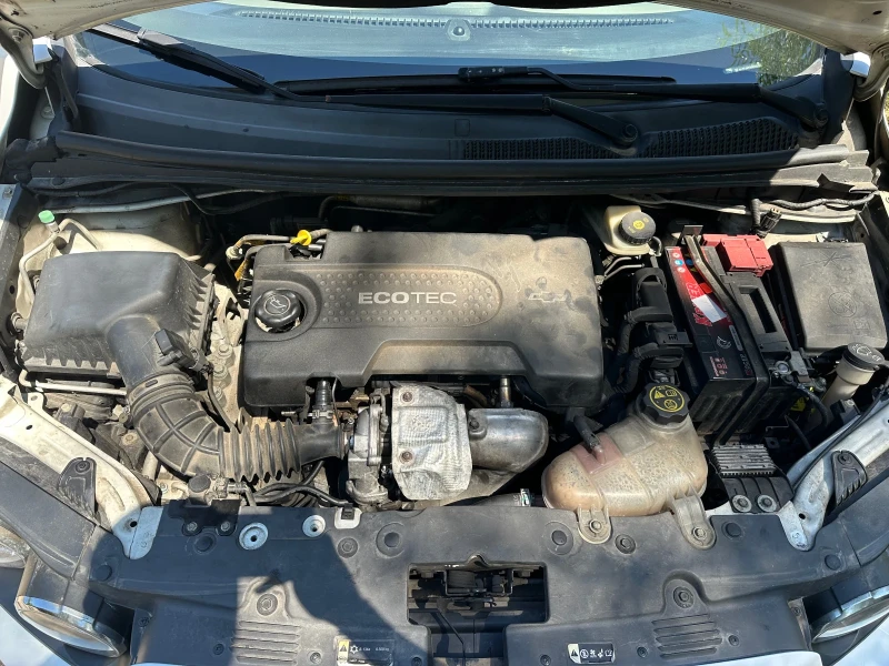 Chevrolet Aveo, снимка 12 - Автомобили и джипове - 52828146