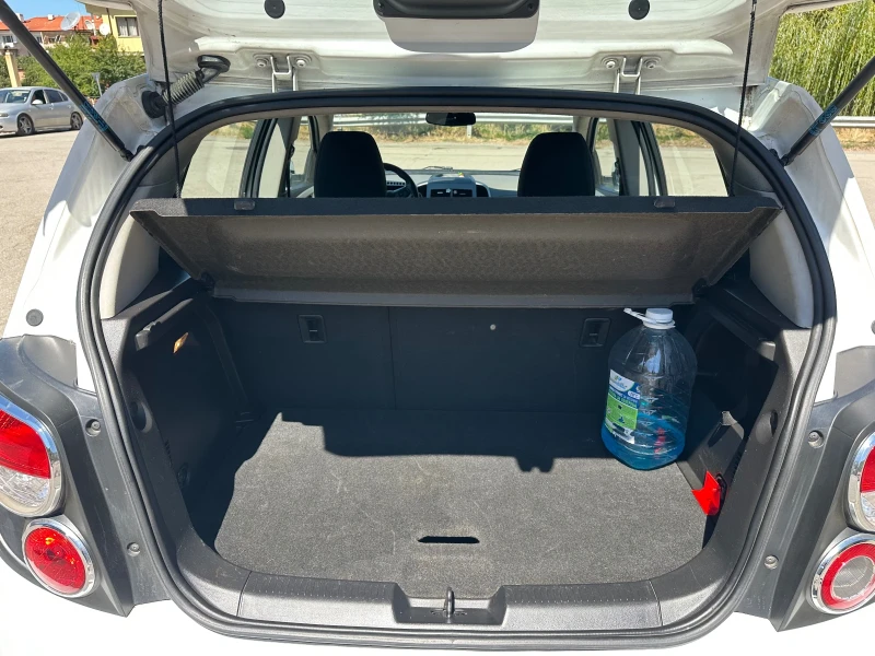 Chevrolet Aveo, снимка 9 - Автомобили и джипове - 52828146