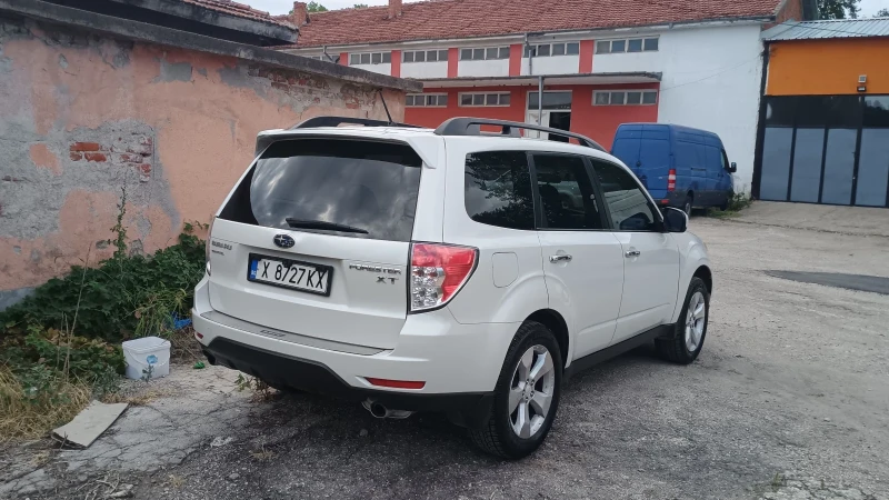 Subaru Forester, снимка 3 - Автомобили и джипове - 52410648