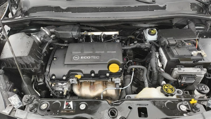Opel Corsa 1, 4 БЕНЗИН/ГАЗ, снимка 11 - Автомобили и джипове - 53508880