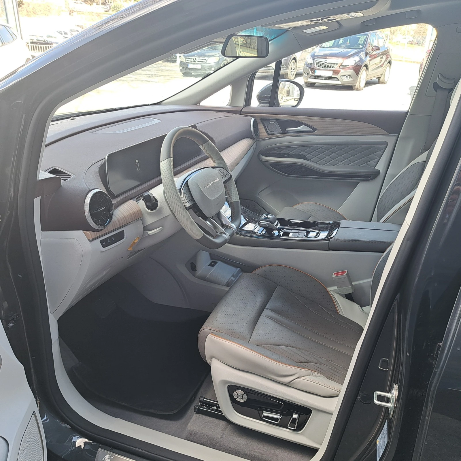 DONGFENG M4-YACHT FORTHING 360 CAMERA | Mobile.bg   13