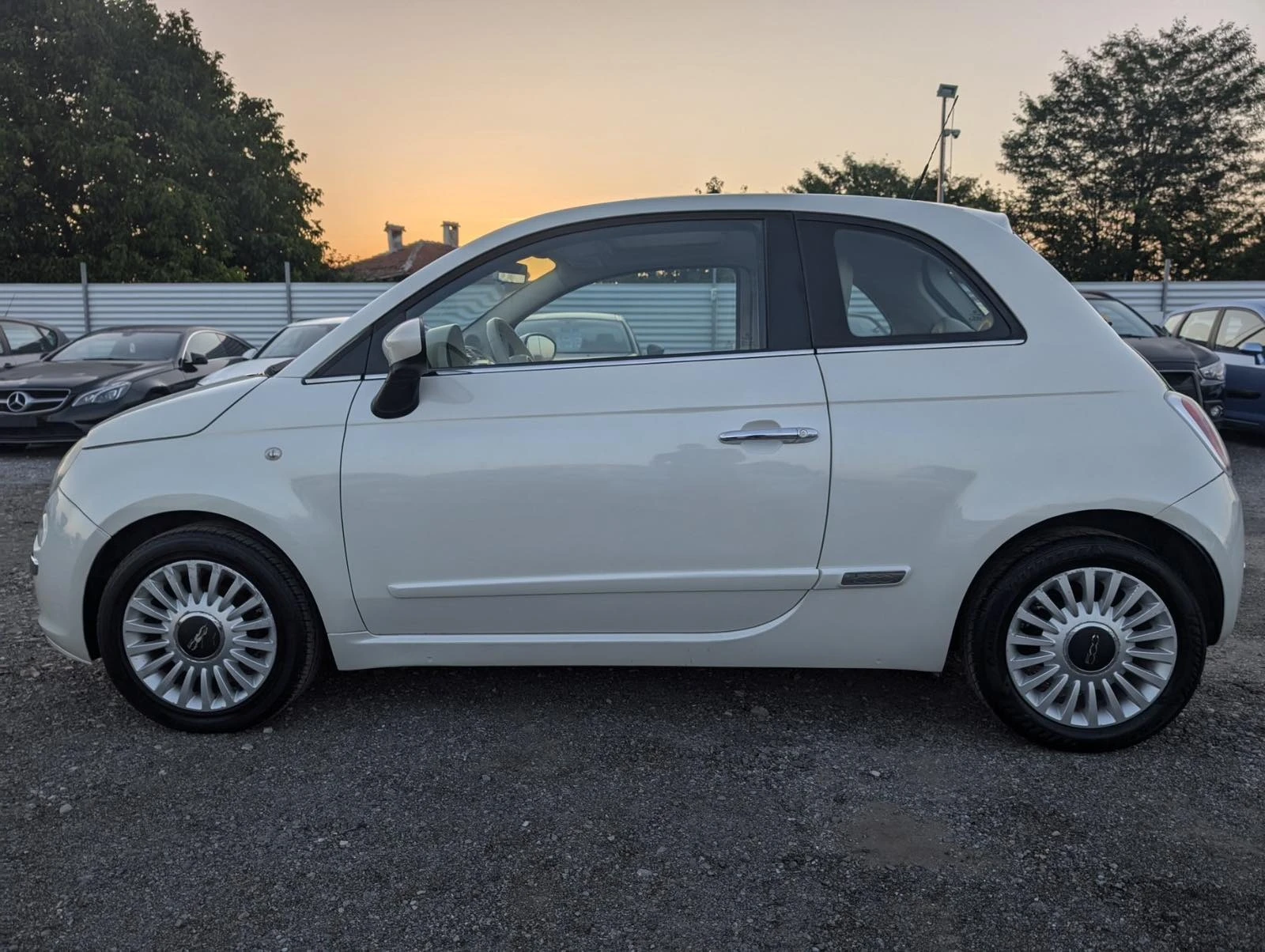 Fiat 500 1.2i---Бонбон--- - изображение 8