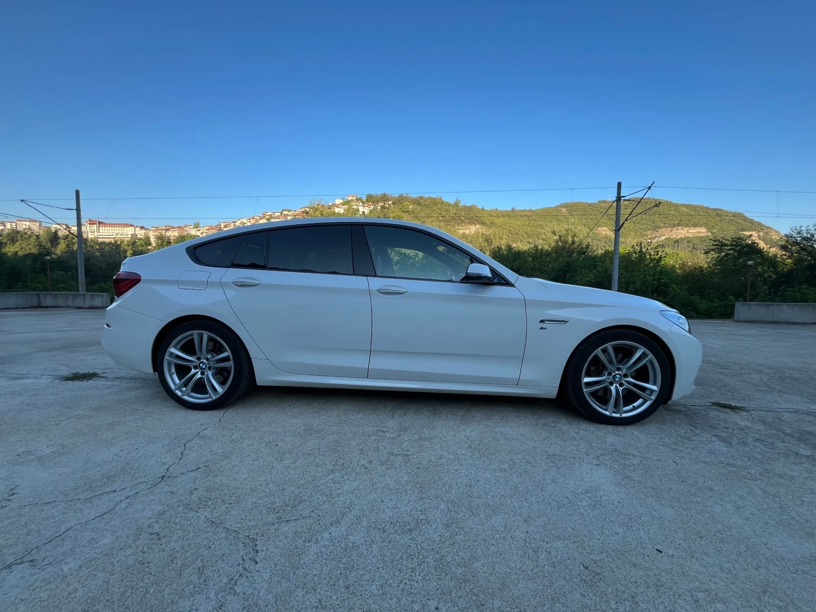 BMW 5 Gran Turismo 3.0D Xdrive  - изображение 4