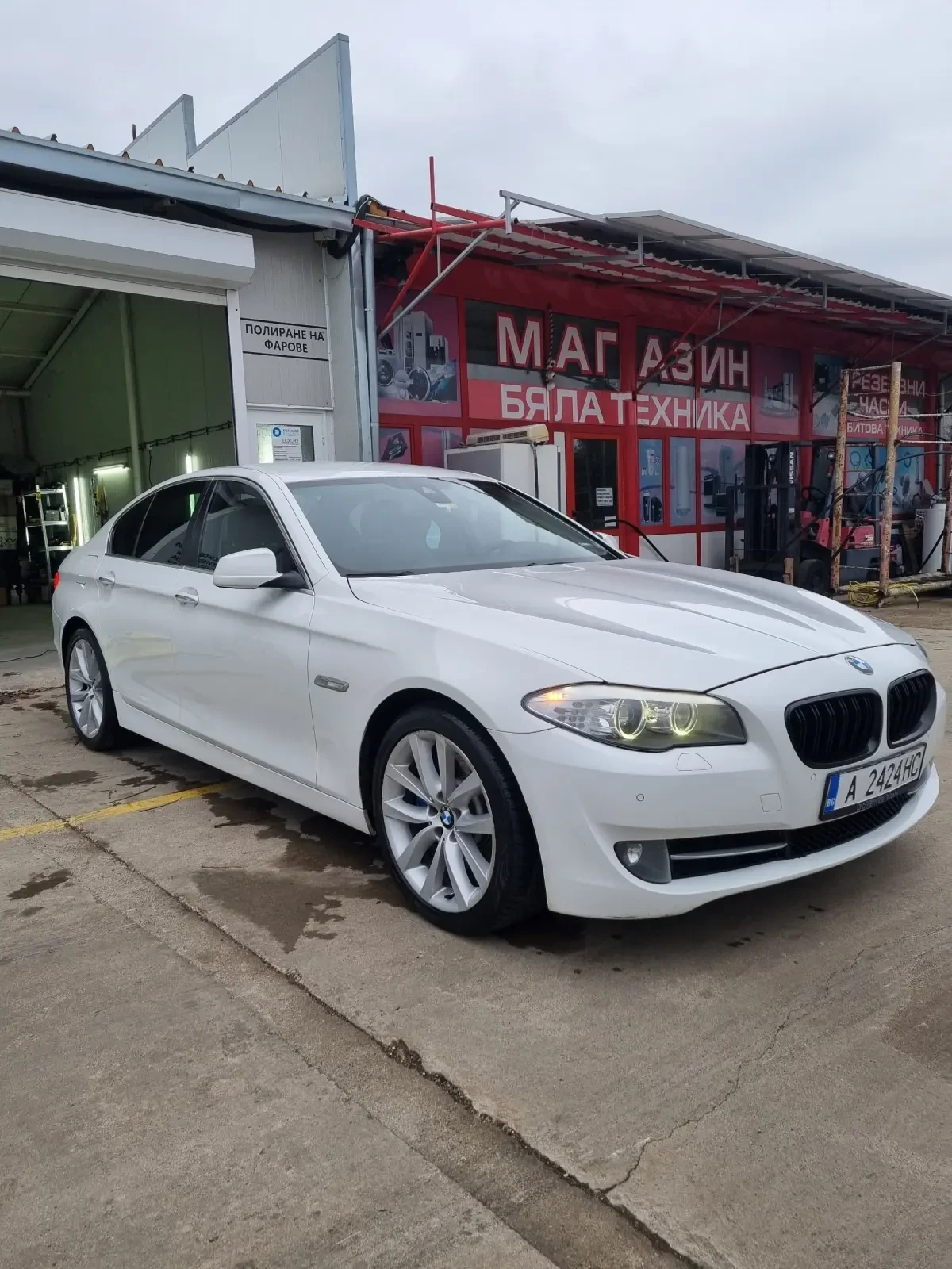 BMW 530 530D 258 коня X-DRIVE 2012 година - изображение 2