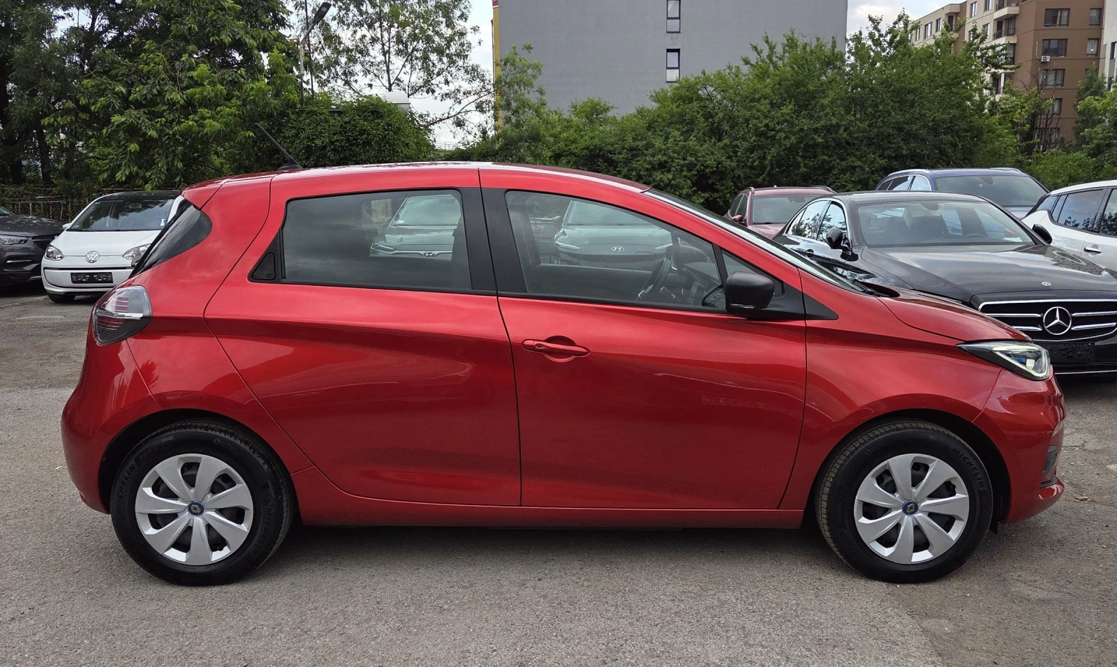 Renault Zoe 2021/R110/7000КМ - изображение 2