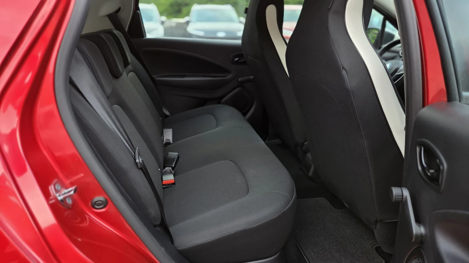 Renault Zoe 2021/R110/7000КМ - изображение 10