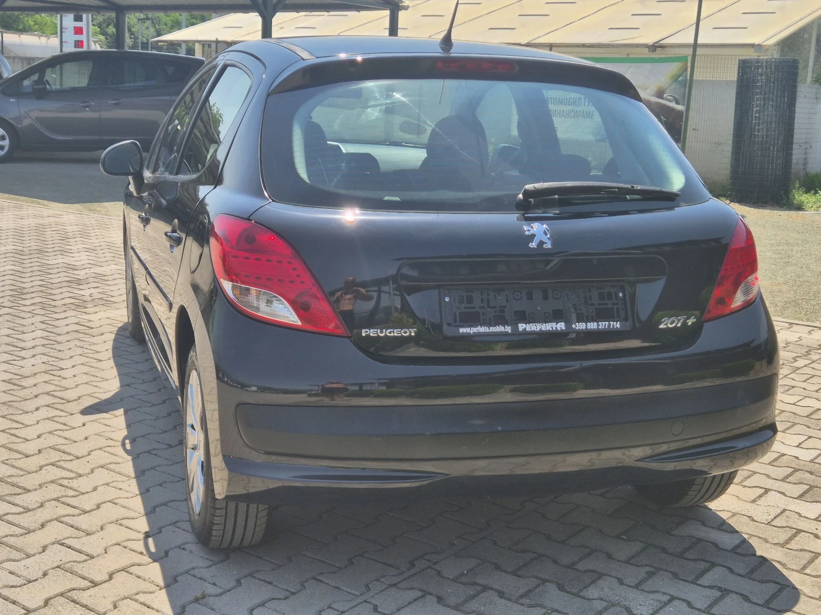 Peugeot 207 1.4 газ/бензин 75к.с. - изображение 9
