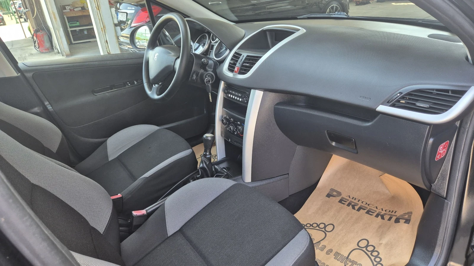 Peugeot 207 1.4 / 75.. | Mobile.bg   14