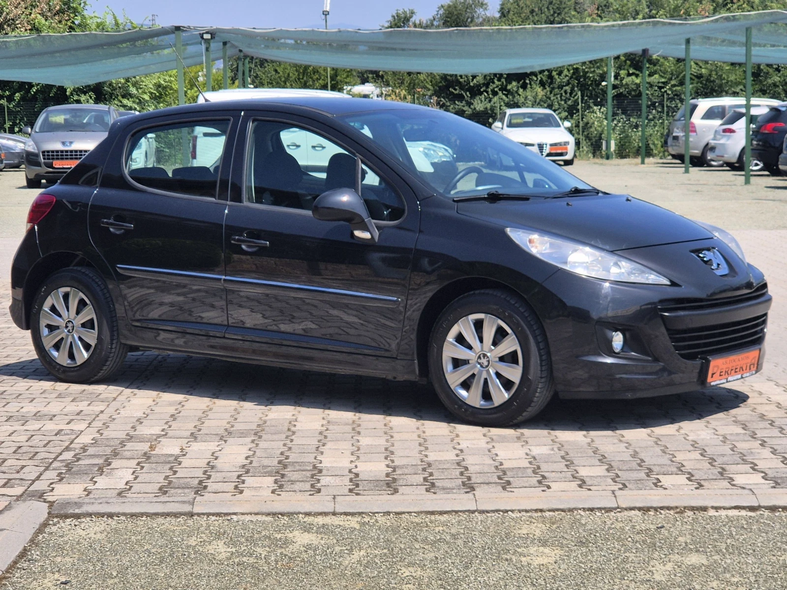 Peugeot 207 1.4 газ/бензин 75к.с. - изображение 6