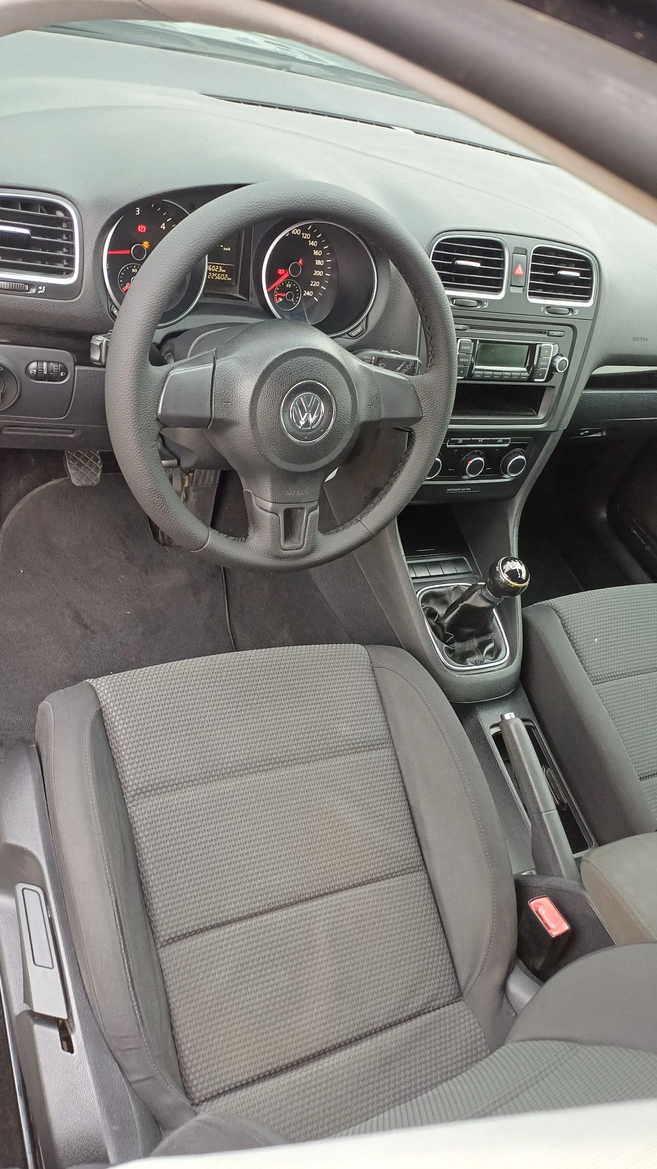 VW Golf TDI  | Mobile.bg   14