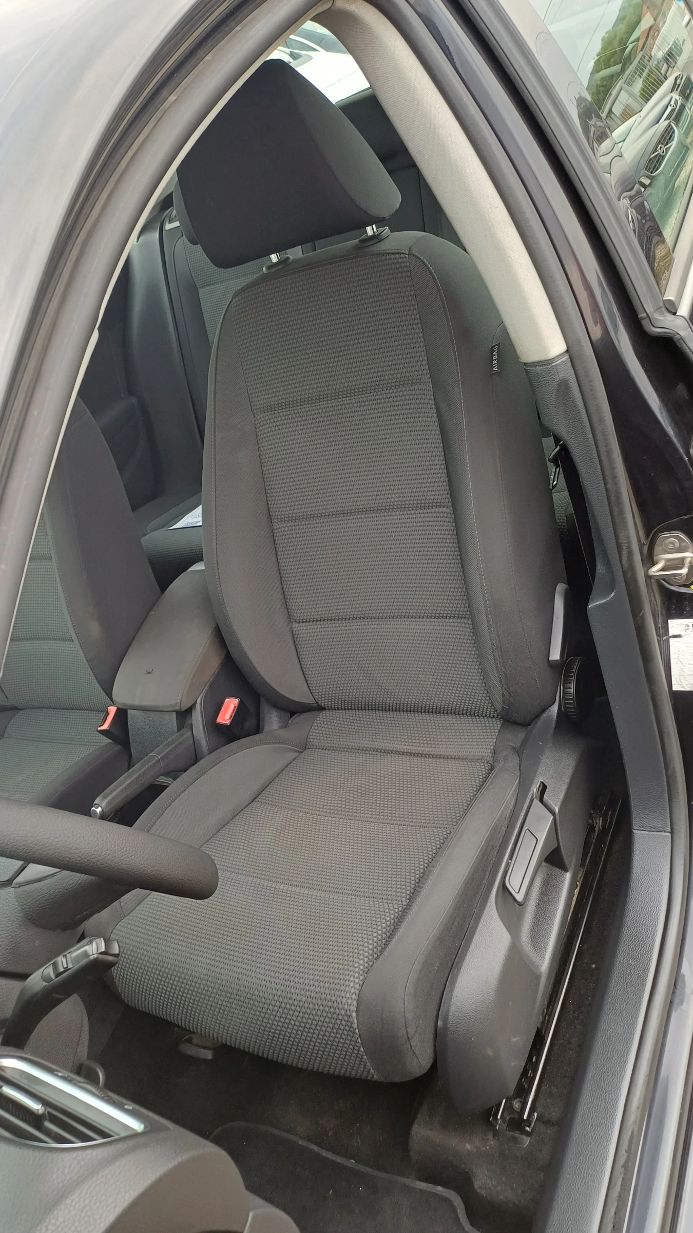 VW Golf TDI  | Mobile.bg   12