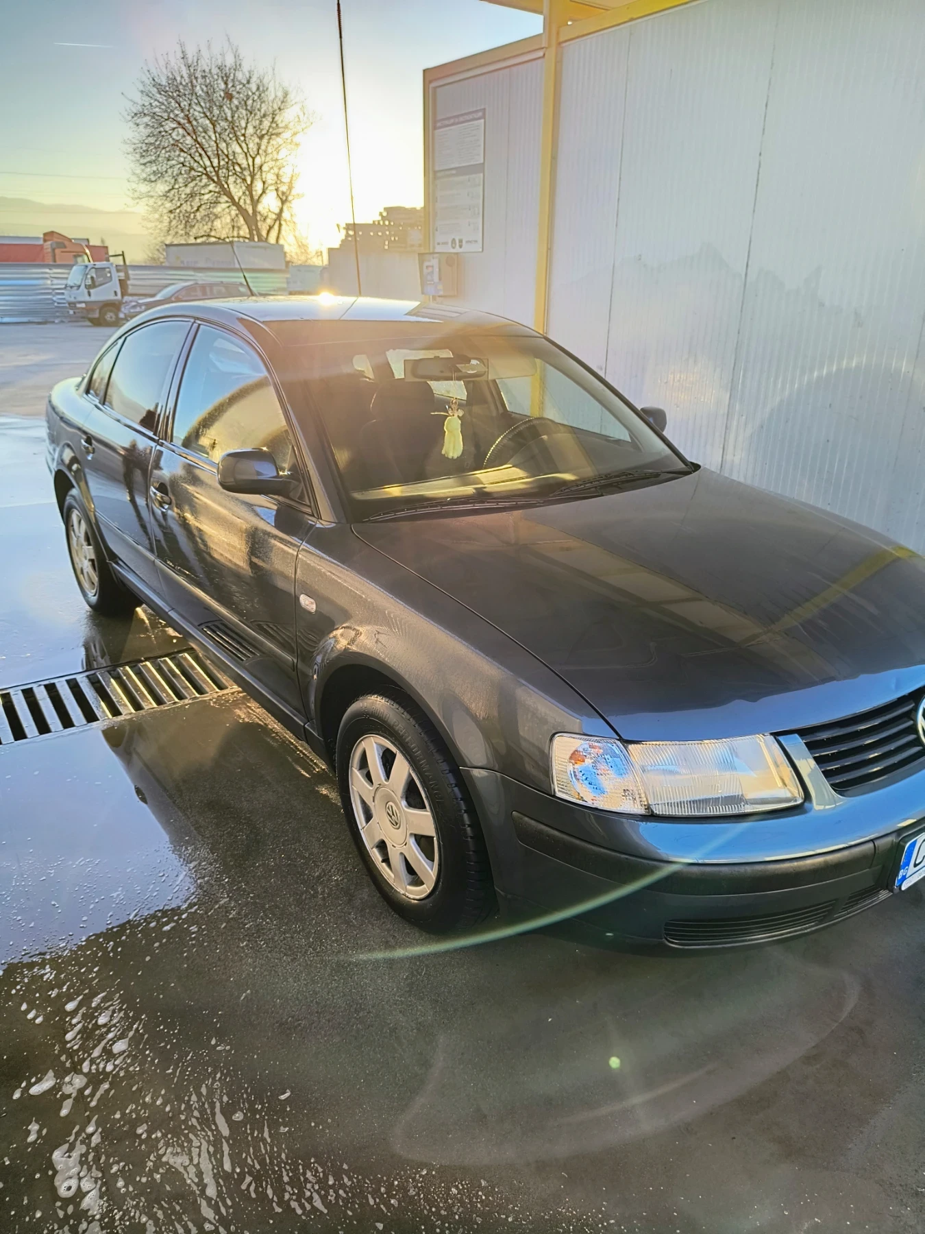 VW Passat  - изображение 4