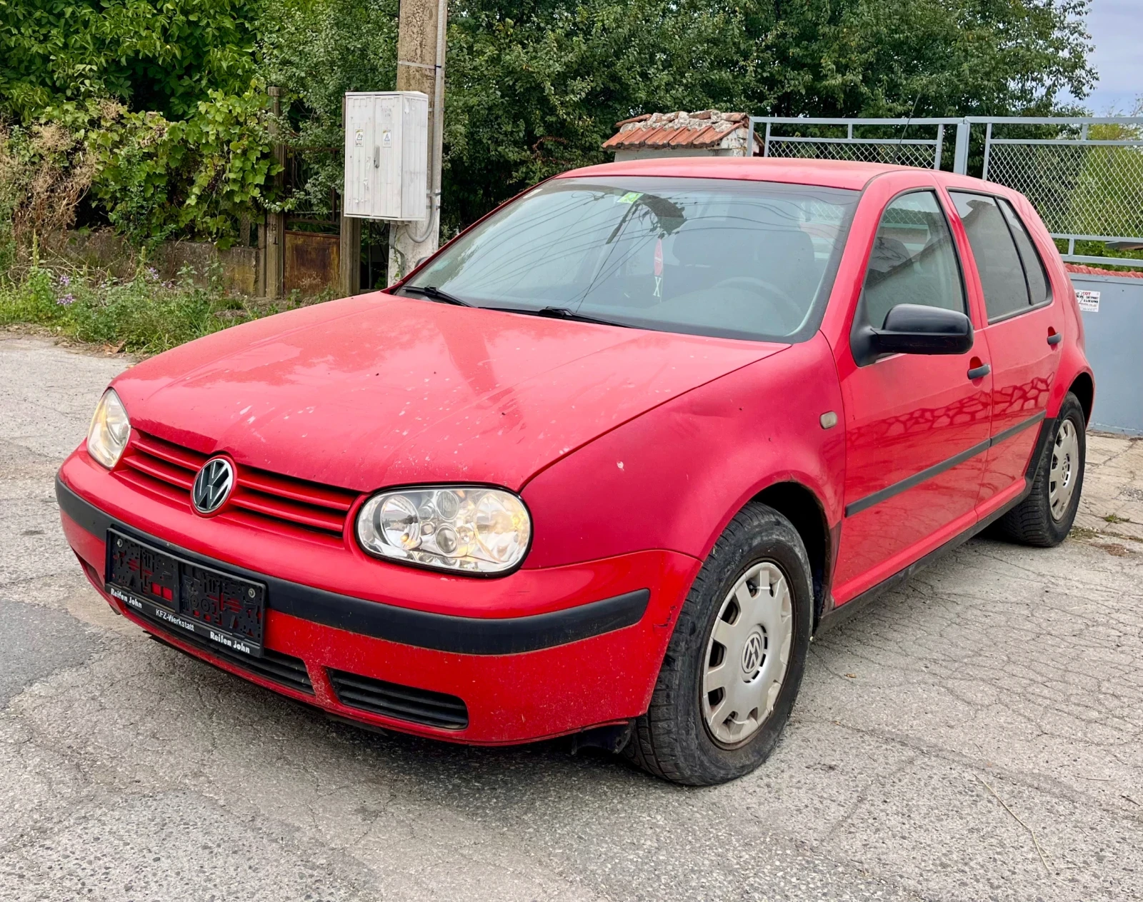 VW Golf 1.9тди 90кс - изображение 2