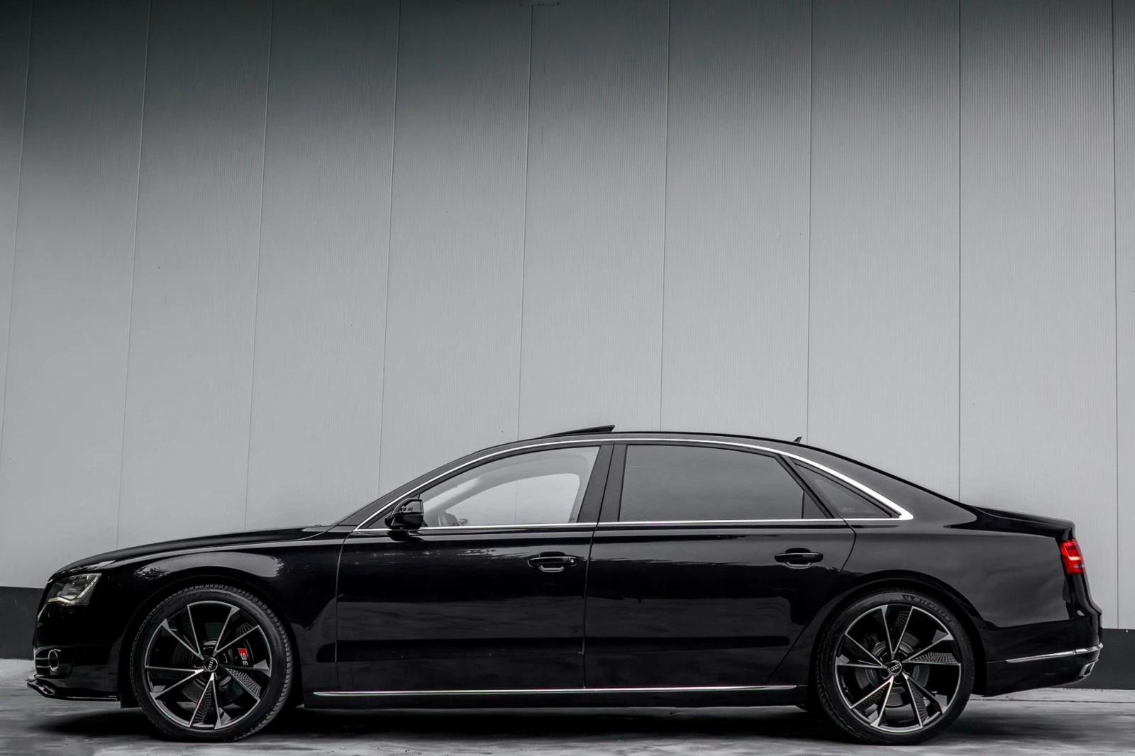 Audi A8 4.2TDI* LONG* W12* QUATTRO* MASSAGE* 3XTV* BUSINES - изображение 2