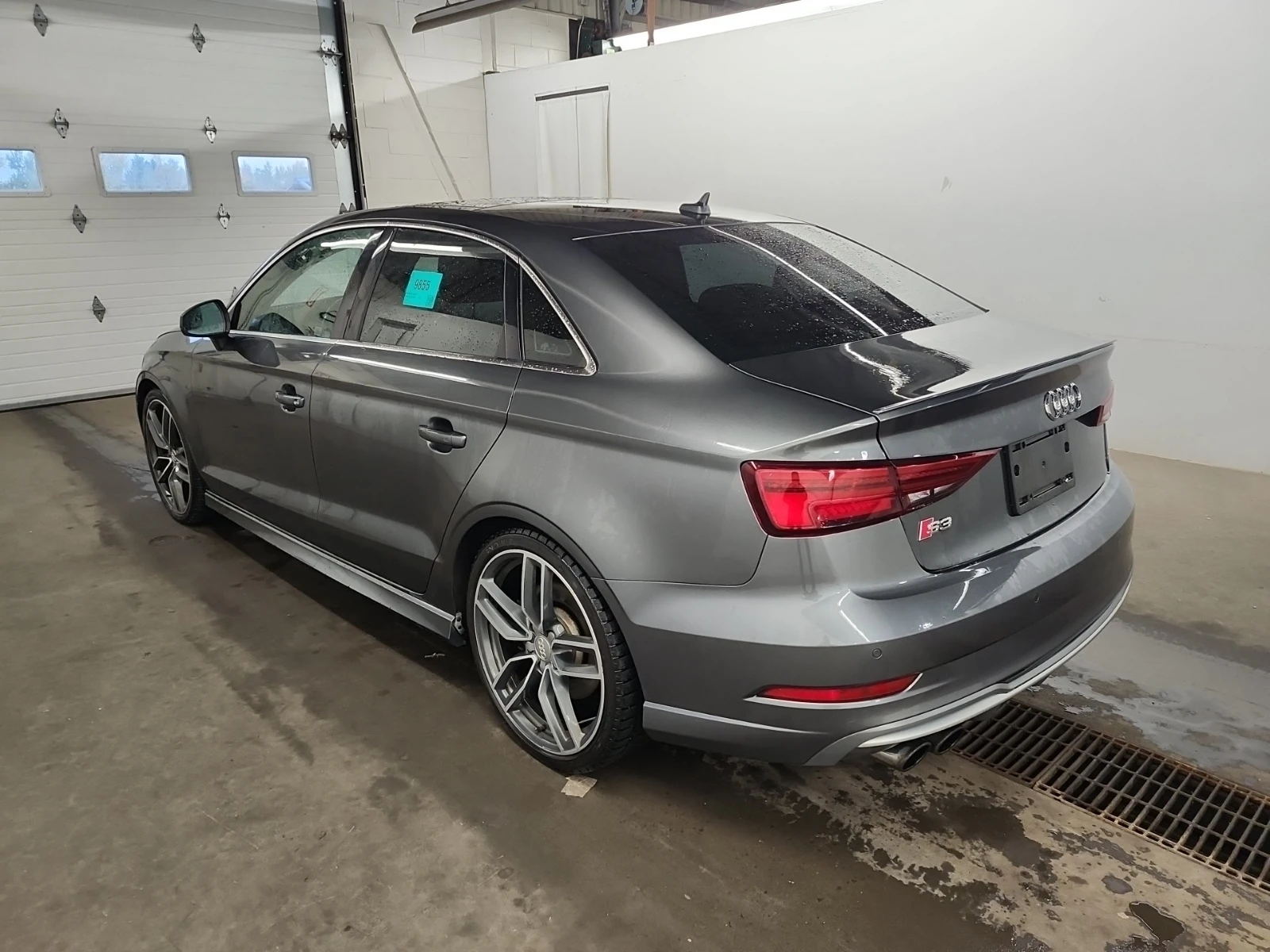 Audi S3 * CARFAX * БЕЗ ПЪРВОНАЧАЛНА ВНОСКА - изображение 4