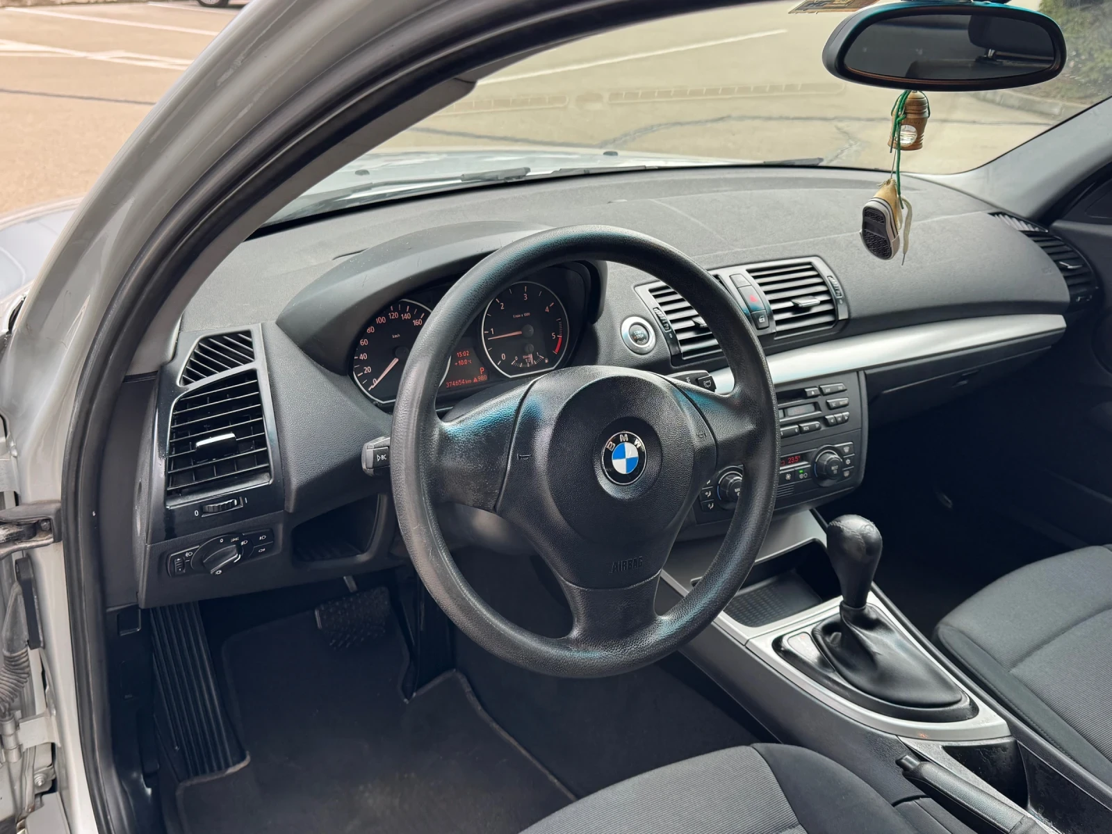 BMW 120 D AVTOMATIK! - изображение 8