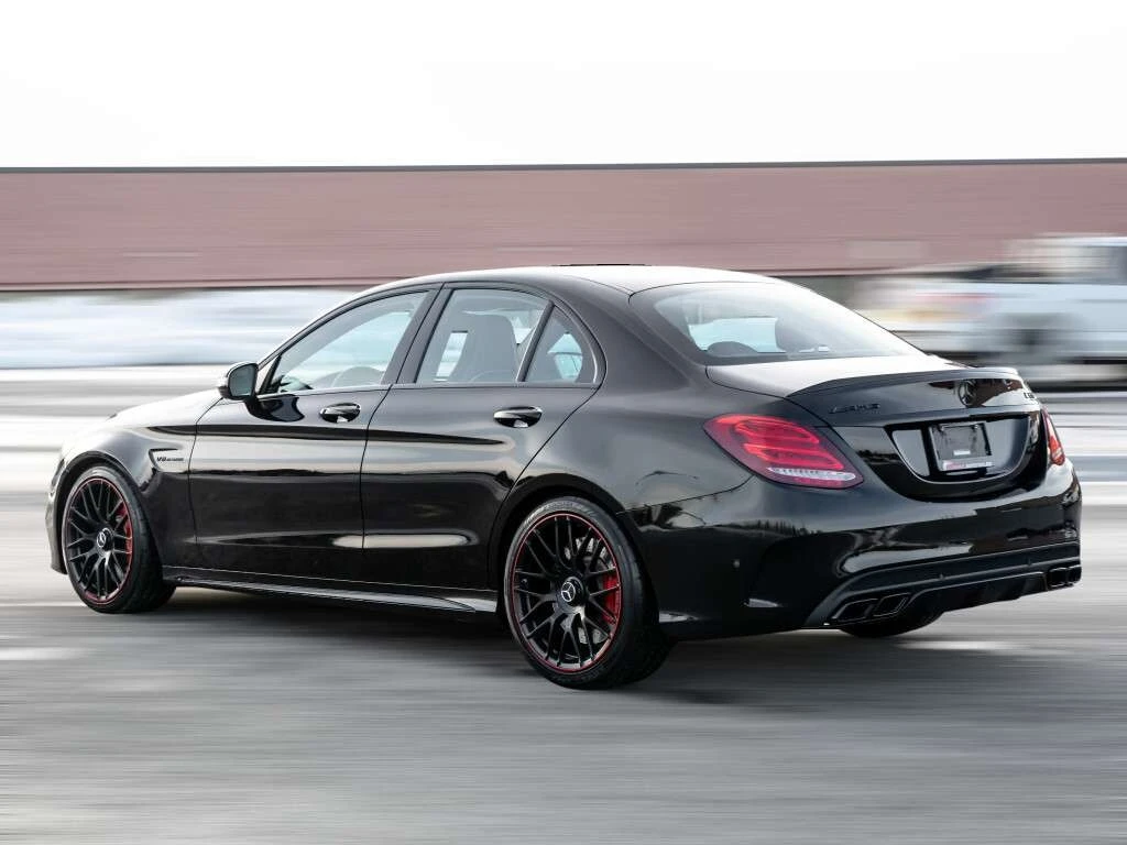 Mercedes-Benz C 63 AMG * CARFAX * ЦЕНА ДО БГ - изображение 4