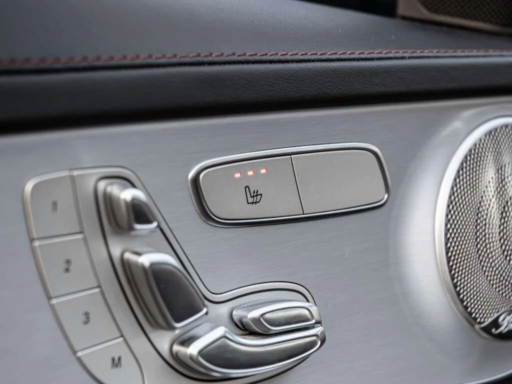 Mercedes-Benz C 63 AMG * CARFAX * ���� �� �� | Mobile.bg � ����������� 14