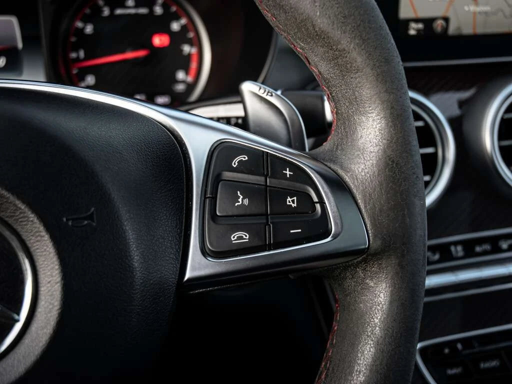 Mercedes-Benz C 63 AMG * CARFAX * ���� �� �� | Mobile.bg � ����������� 16