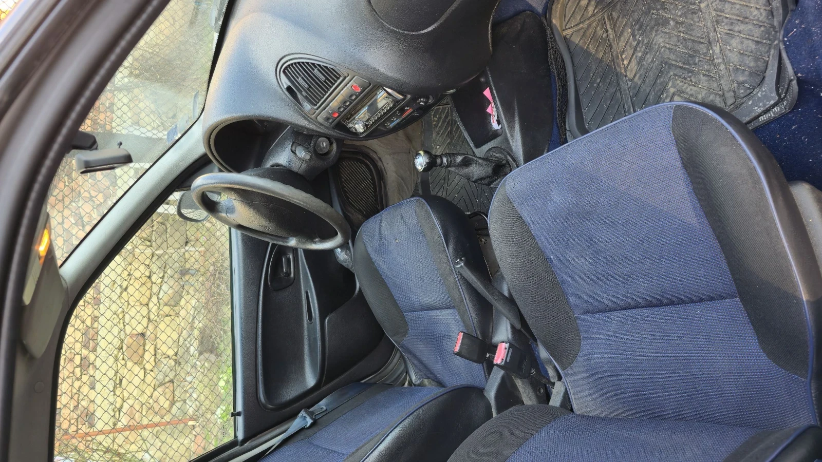 Citroen Saxo  - изображение 4