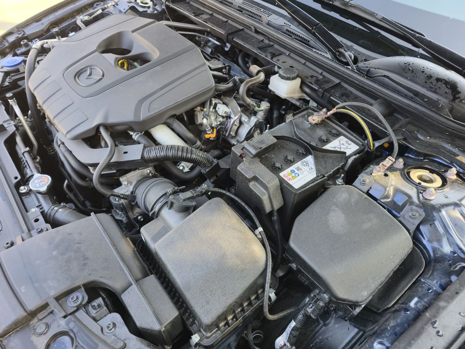 Mazda 3, снимка 10 - Автомобили и джипове - 53919040