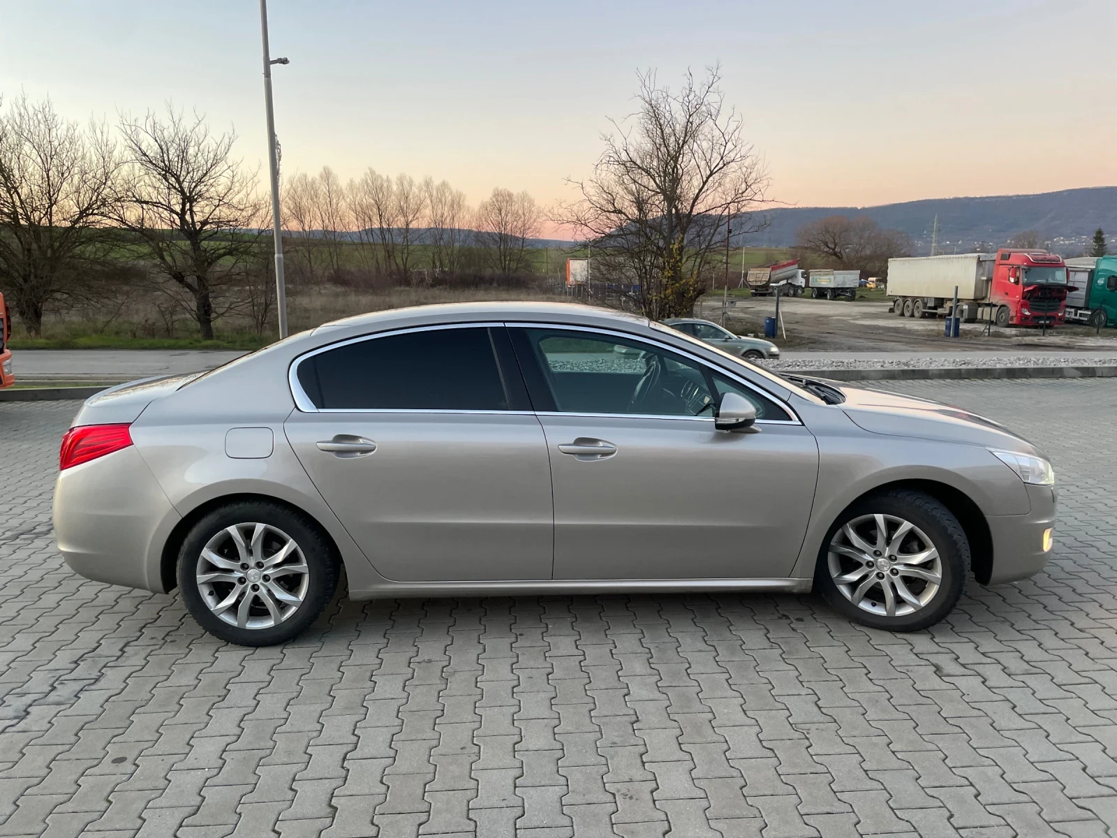 Peugeot 508 2.0 140hps, снимка 9 - Автомобили и джипове - 54187565
