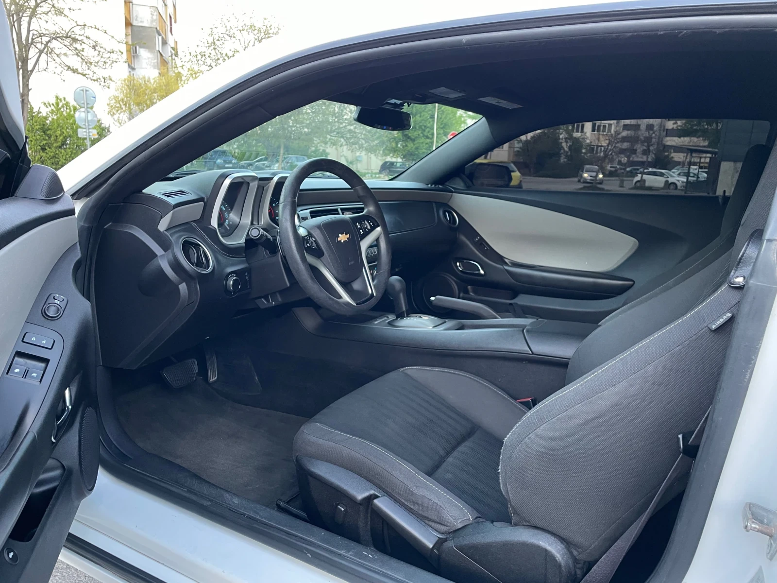 Chevrolet Camaro, снимка 9 - Автомобили и джипове - 54347145