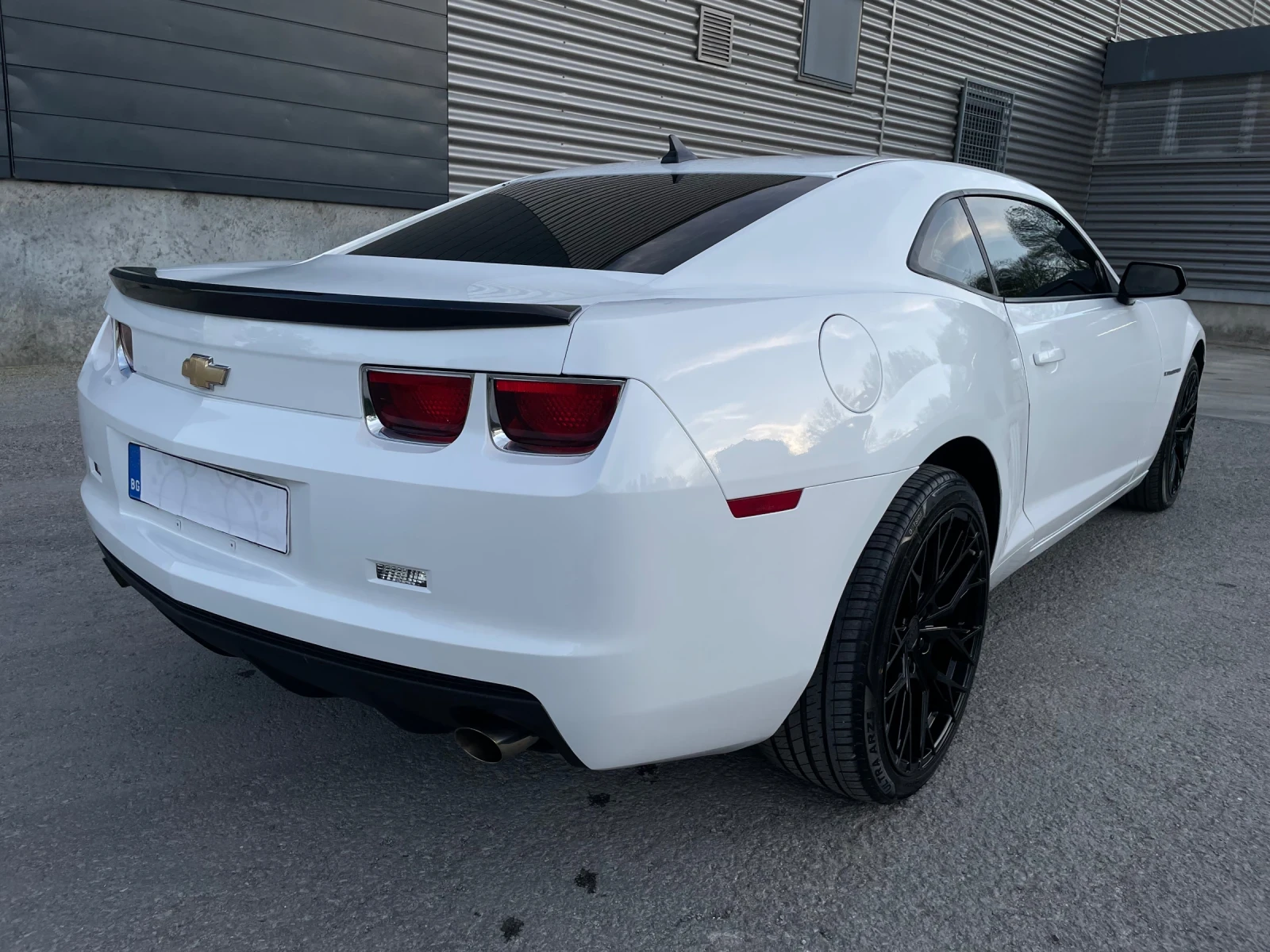 Chevrolet Camaro, снимка 5 - Автомобили и джипове - 54347145