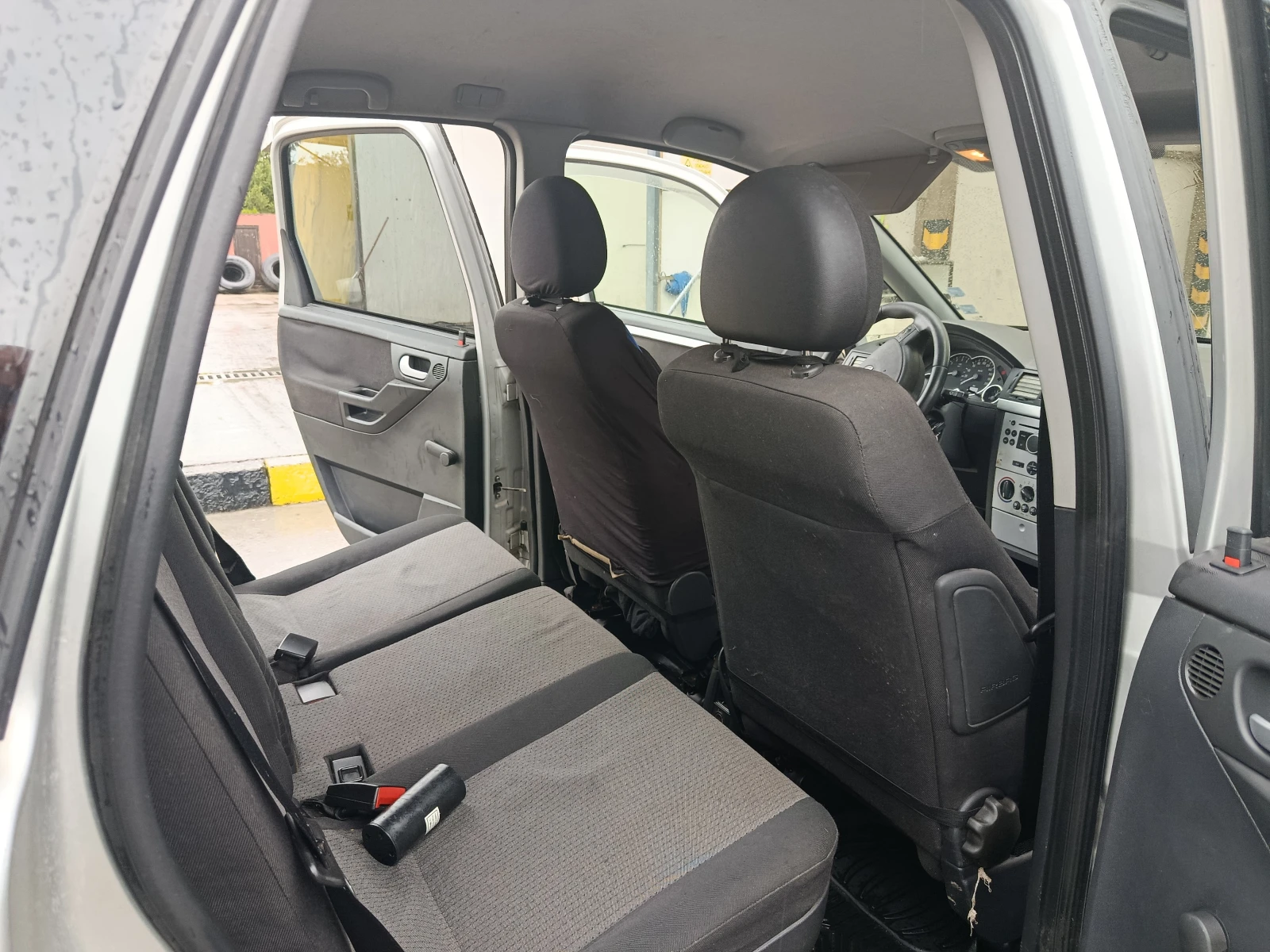 Opel Meriva 1.7CDTI, снимка 8 - Автомобили и джипове - 54564627