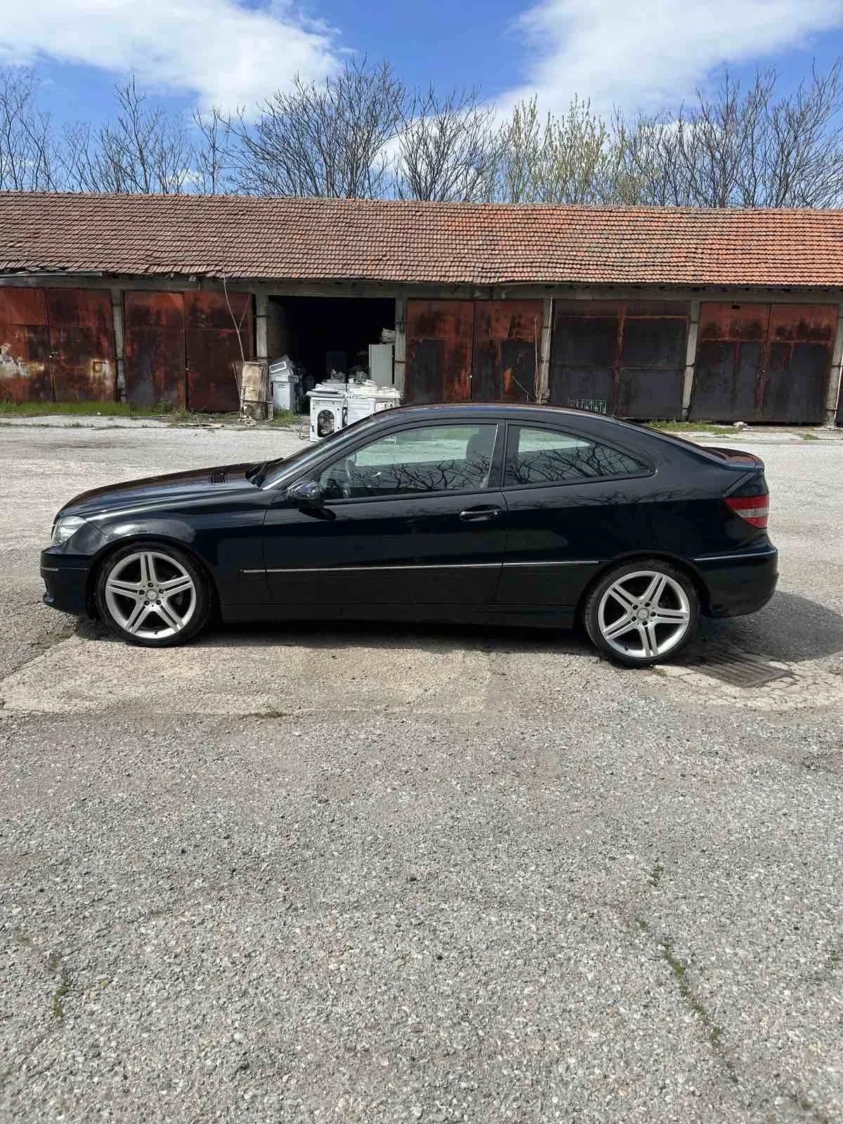 Mercedes-Benz CLC 220, снимка 3 - Автомобили и джипове - 54773304