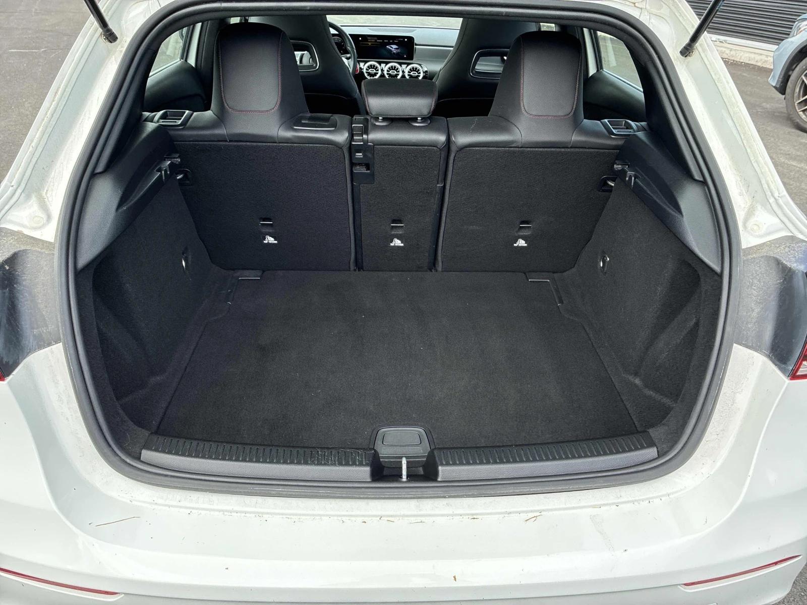 Mercedes-Benz A 250, снимка 16 - Автомобили и джипове - 55125127