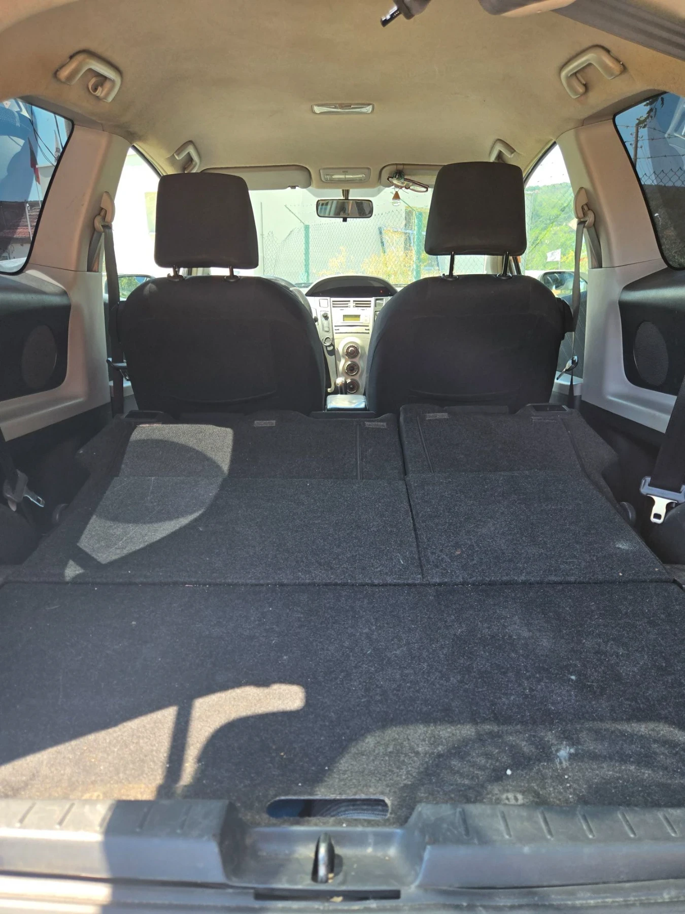Toyota Yaris 1.3 АГУ/Климатик, снимка 7 - Автомобили и джипове - 55292848