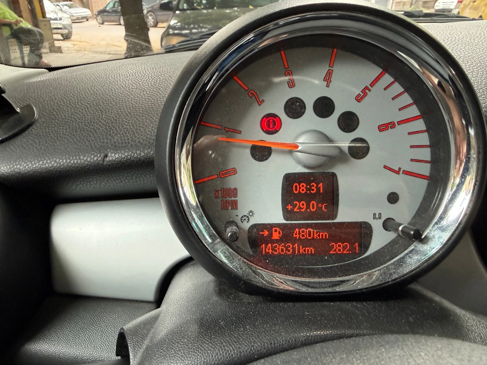 Mini D one, снимка 15 - Автомобили и джипове - 55385067