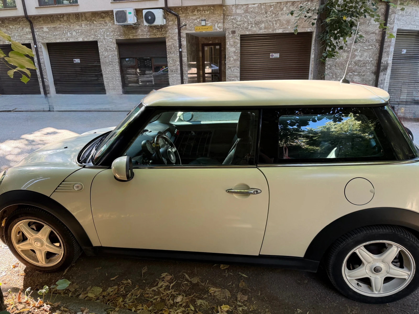 Mini D one, снимка 4 - Автомобили и джипове - 55385067